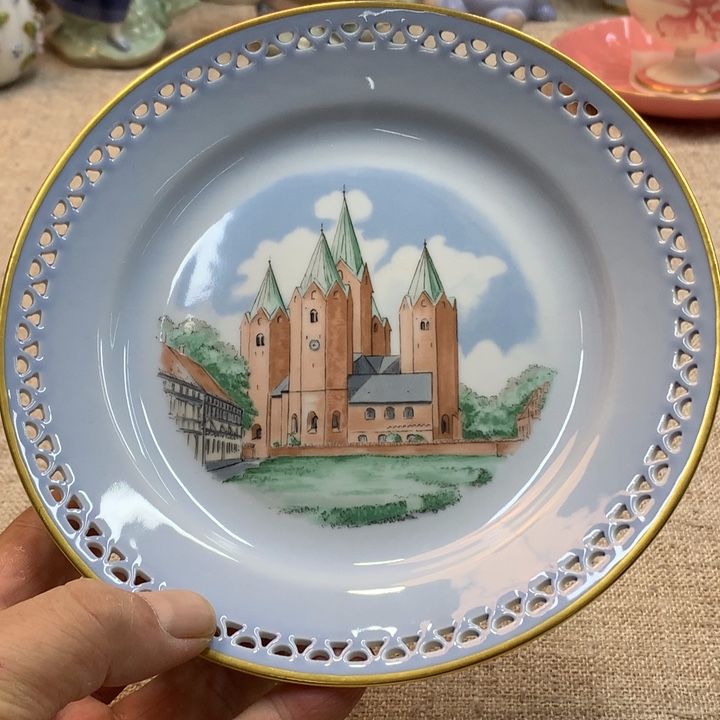 瓷片哈哈哈哈哈哈