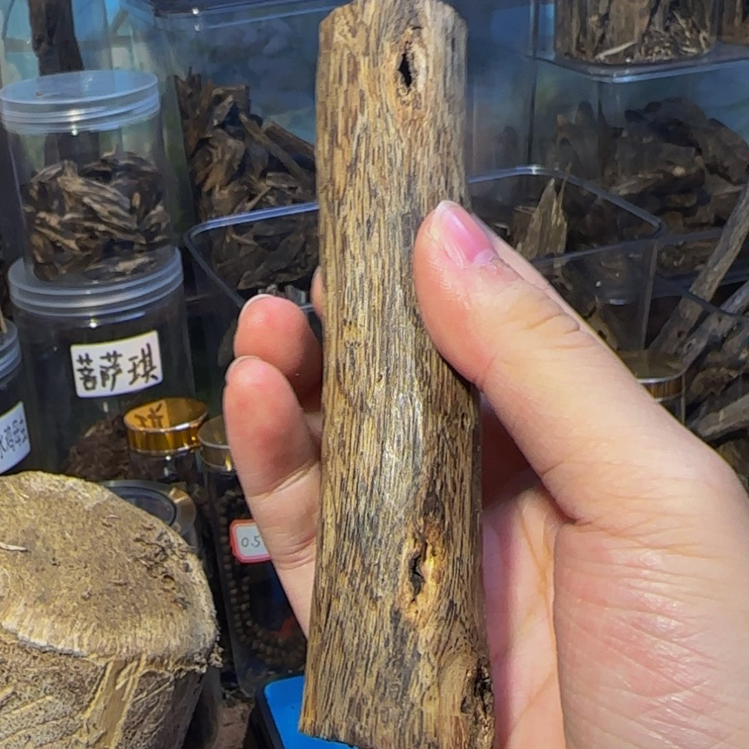沉香碎屑沉香27克28