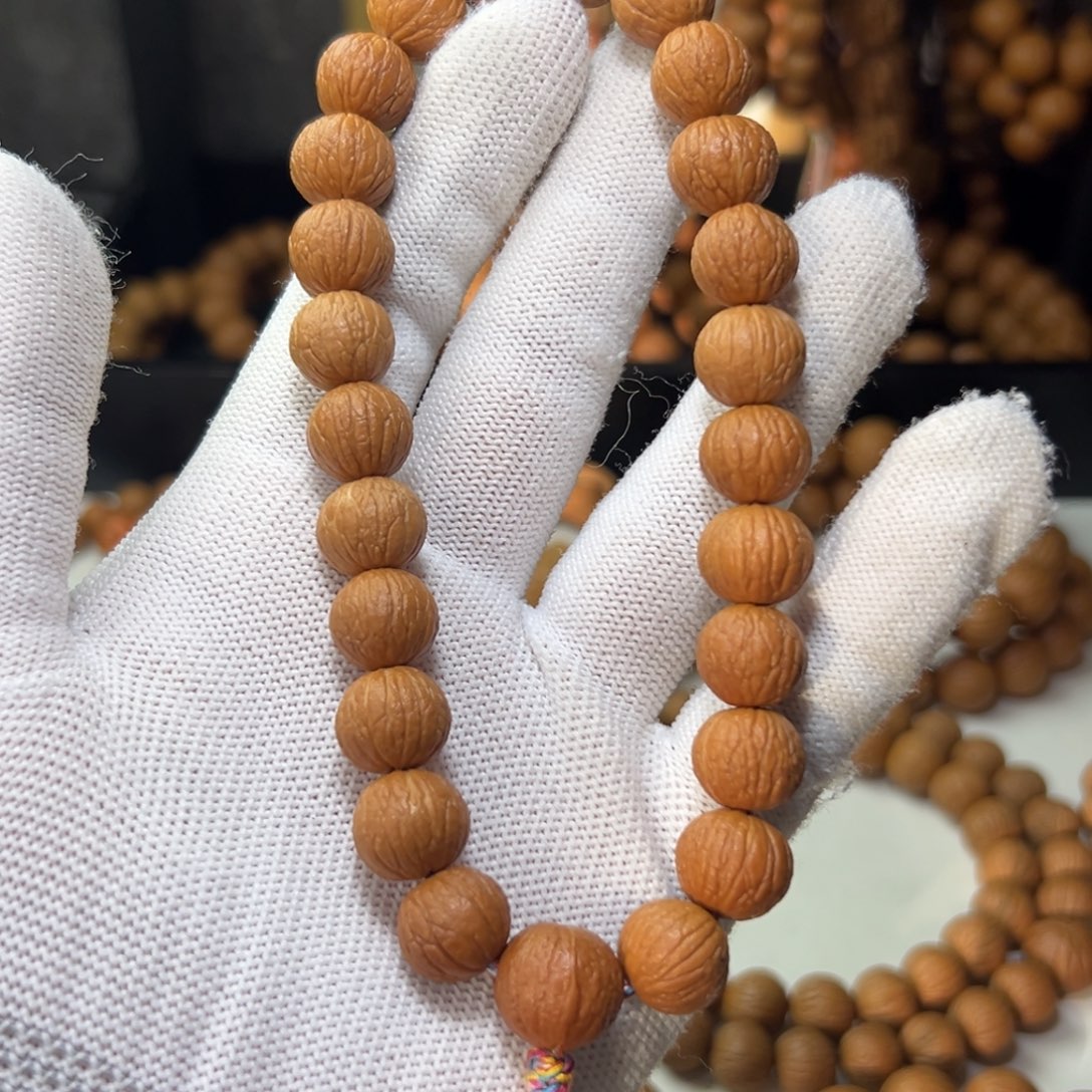 猴头核桃吊坠12凤羽手持