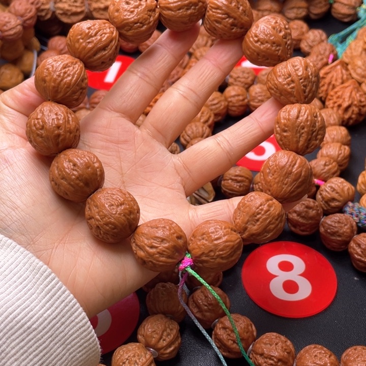 文玩核桃吊坠灯笼