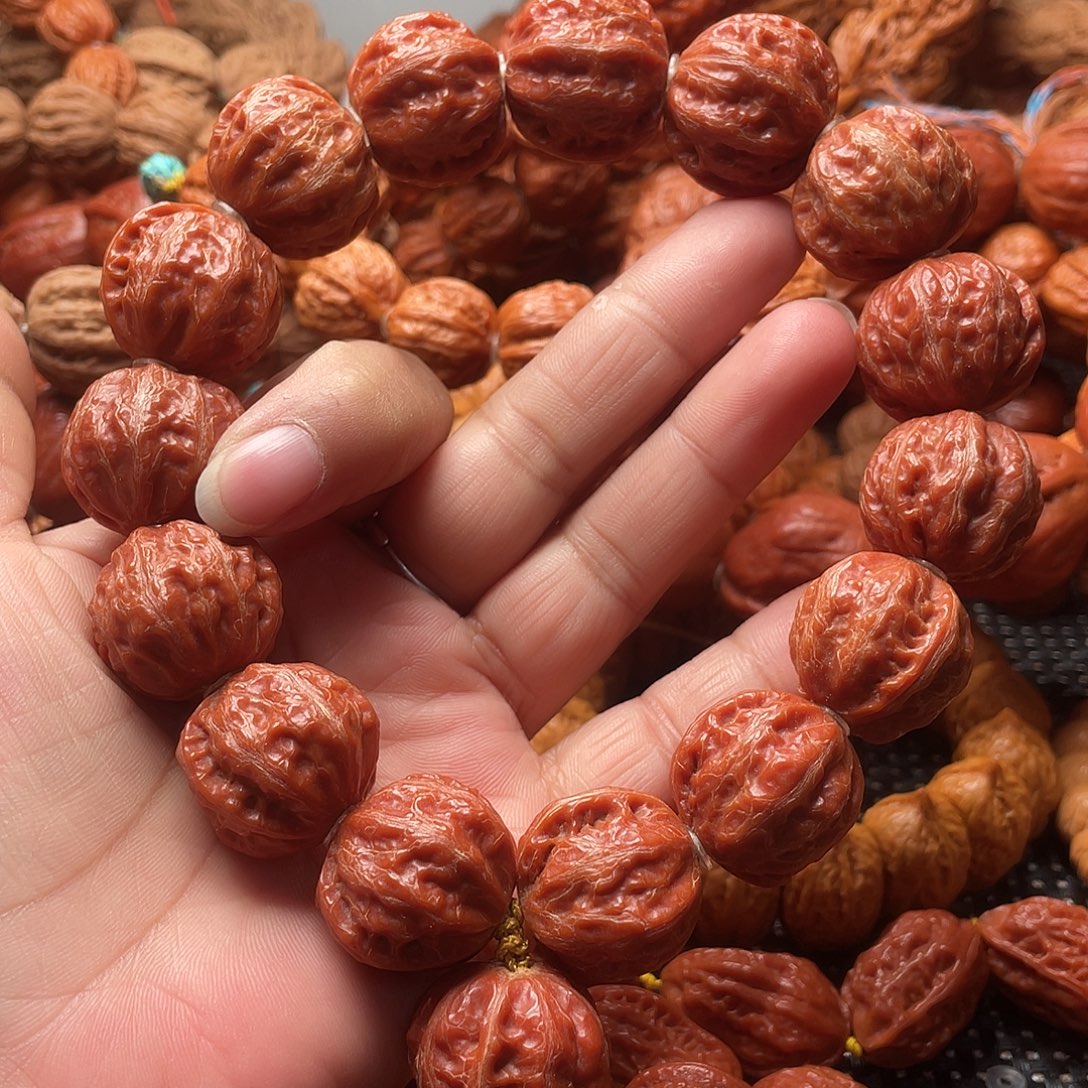 小***伟手串文玩核桃粗筋京八棱