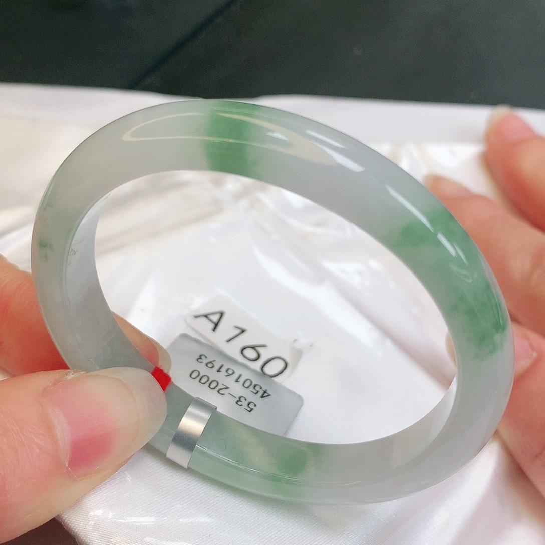 【闪购商品】翡翠手镯未镶嵌缅甸天然a货翡翠