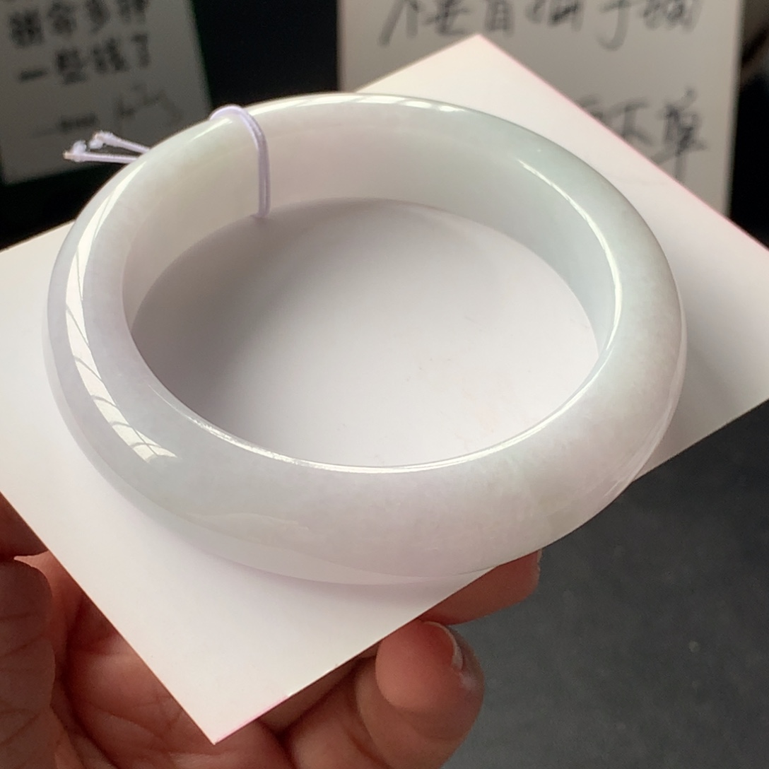 翡翠手镯未镶嵌10号53.2-12.6-8.9