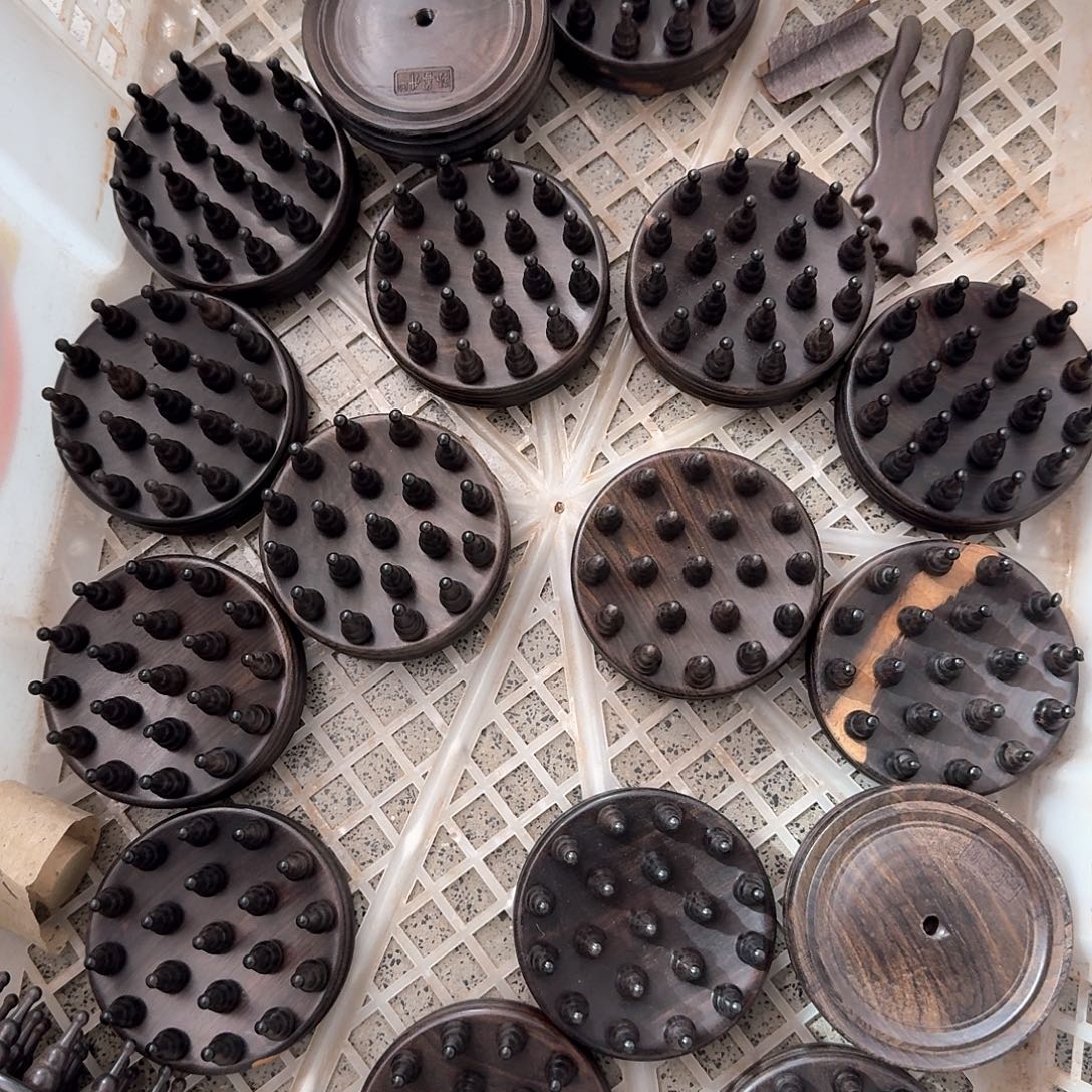 紫光檀福禄满圆梳子瑕疵