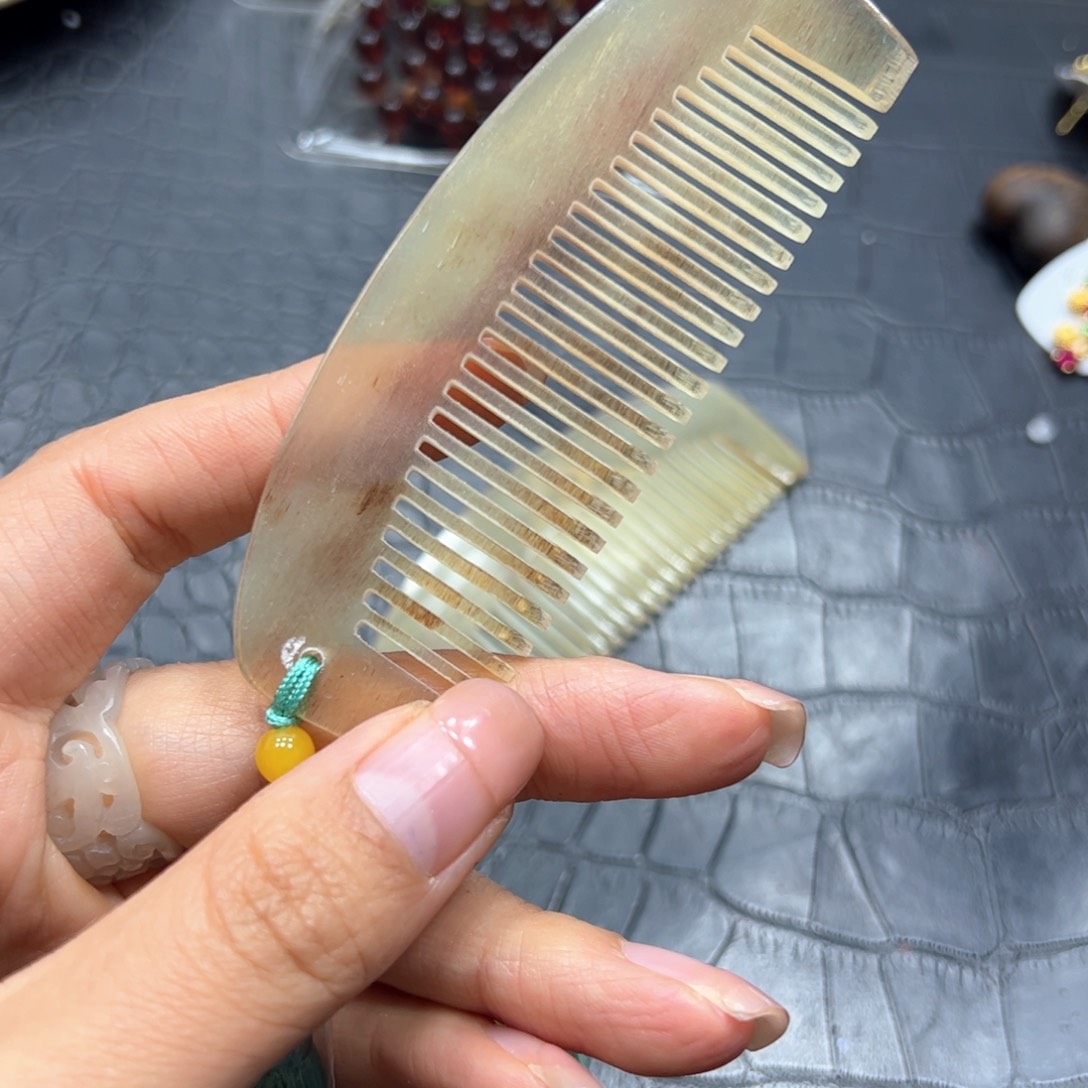 银S925镶嵌手链烟晶羚羊角梳子