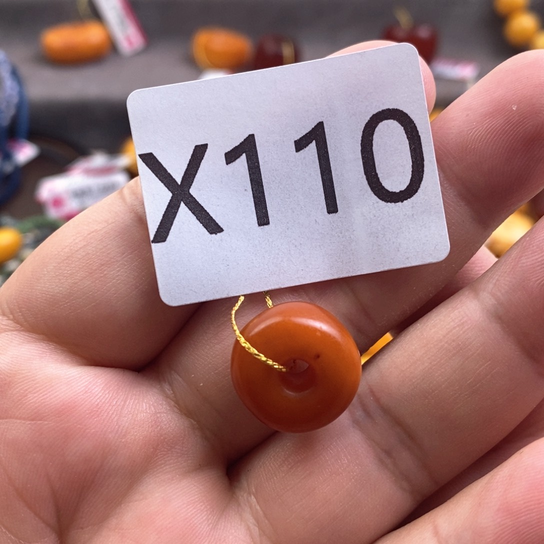 蜜蜡珠宝奇石未镶嵌