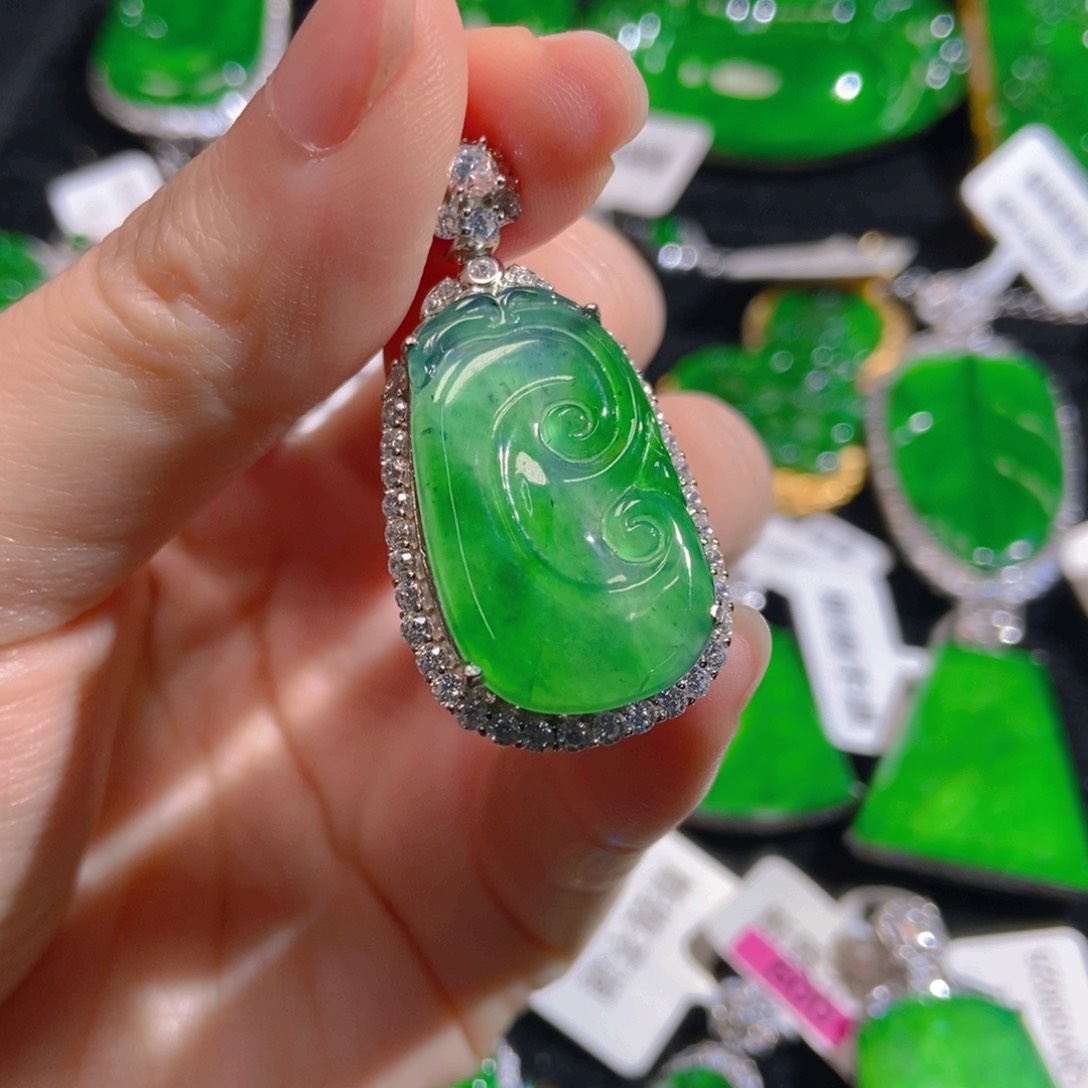 翡翠银S925镶嵌吊坠(不含链)