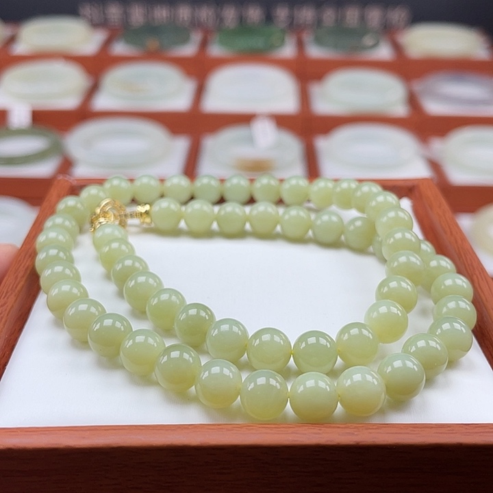 和田玉颈饰未镶嵌黄口妈妈链