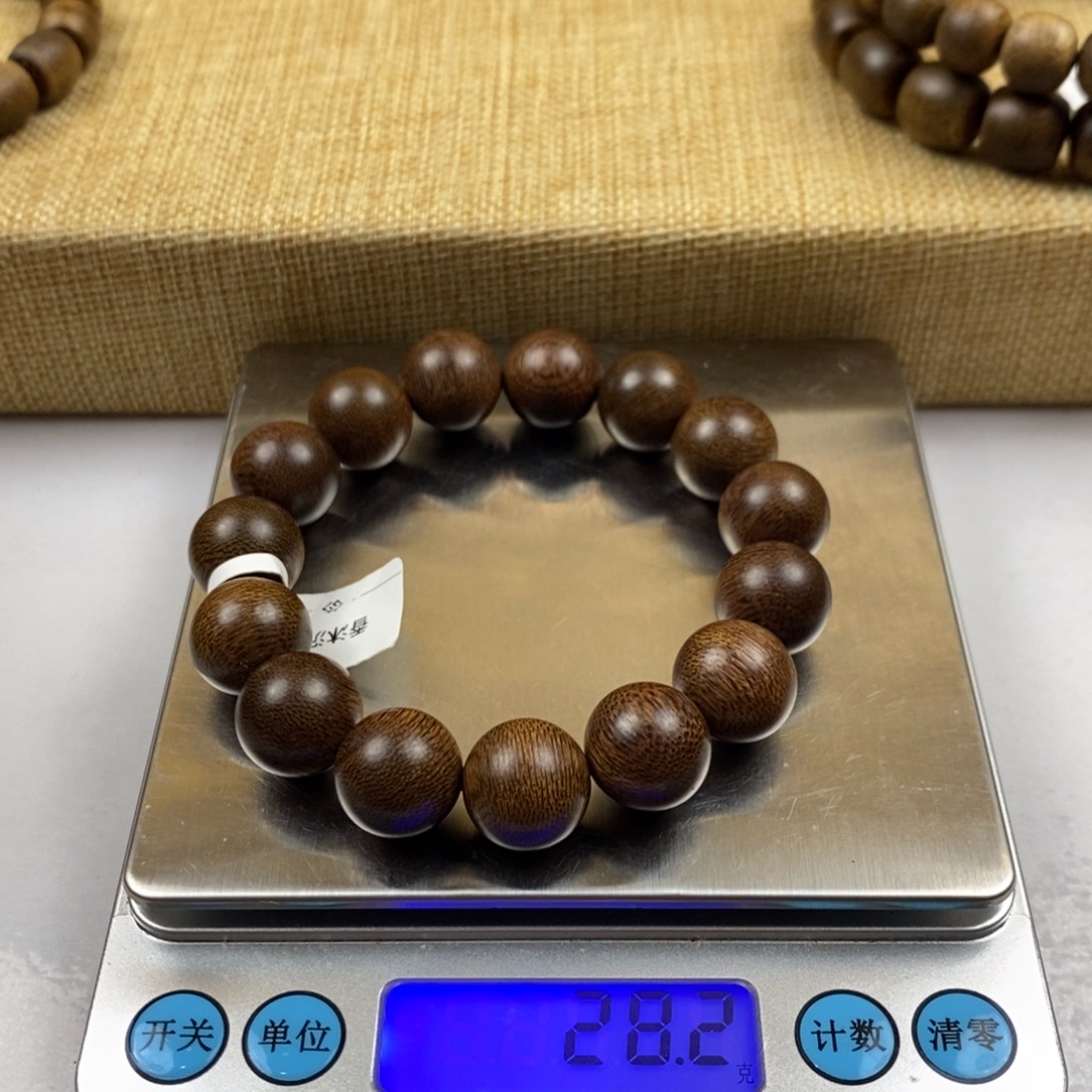 王***皮沉香手串芽庄红土沉香