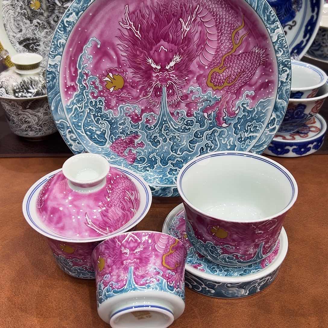 摆件福建省人民政府关于修改