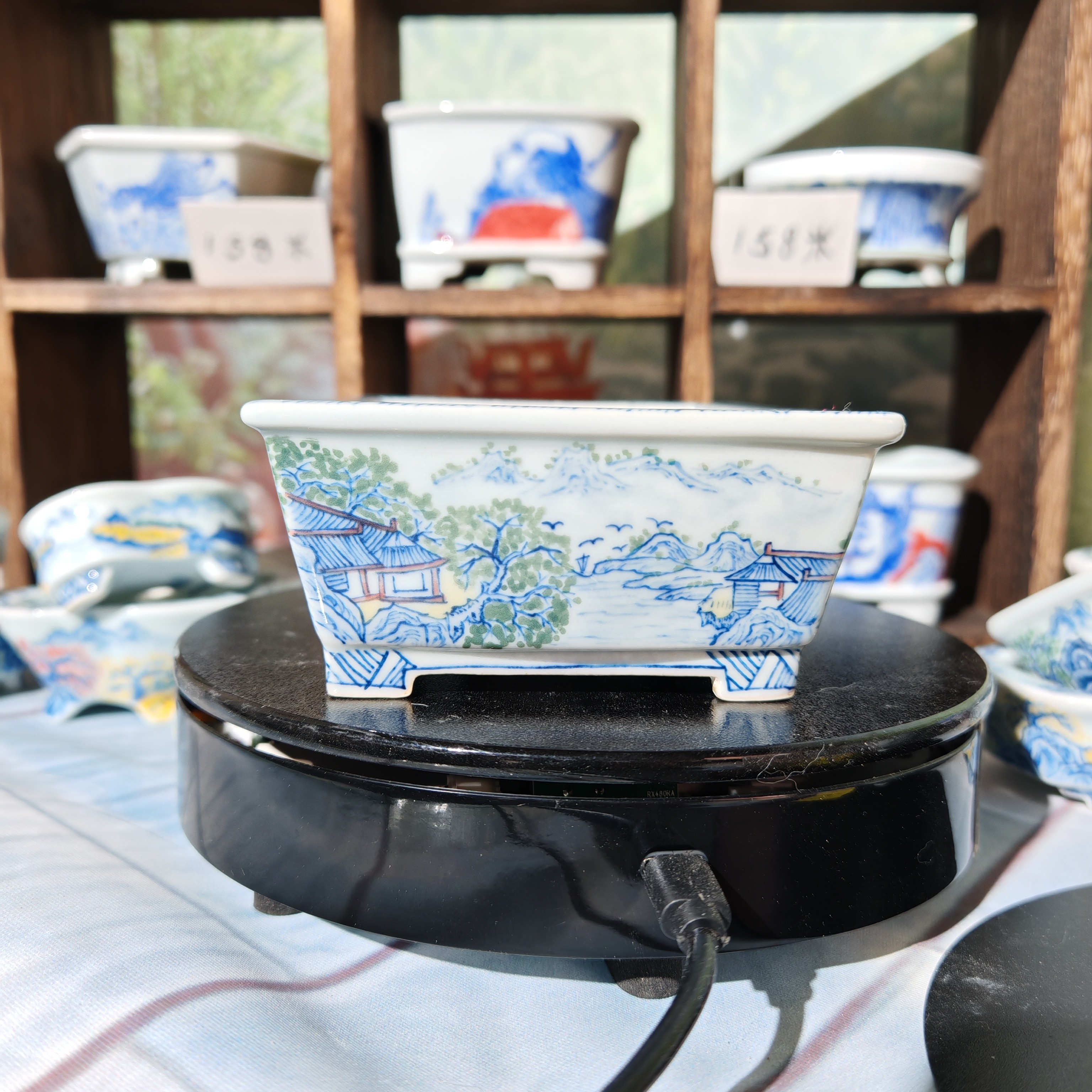 景德镇手工手绘盆，高温釉下彩，马槽盆型