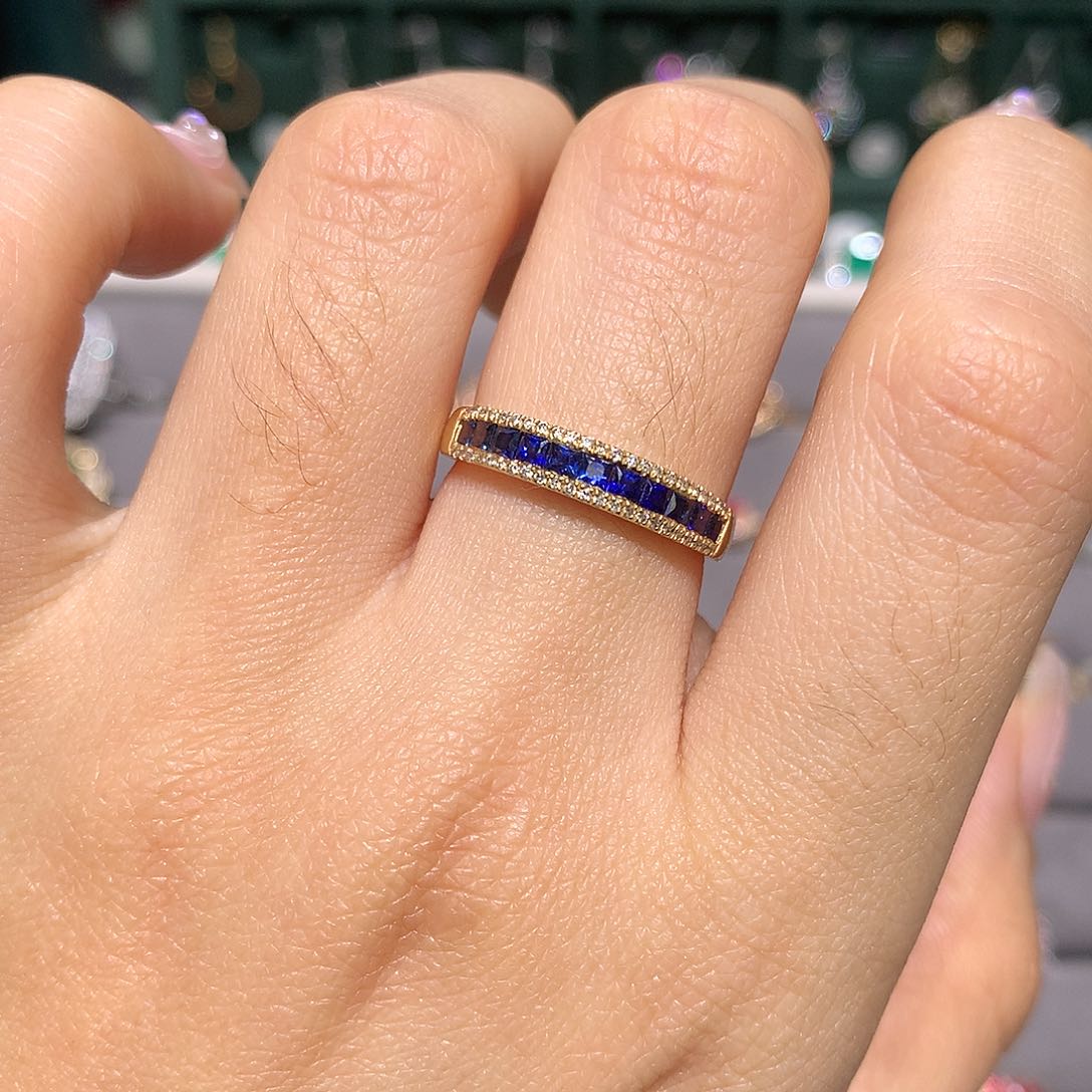 蓝宝石戒指18K金镶嵌W****鸭