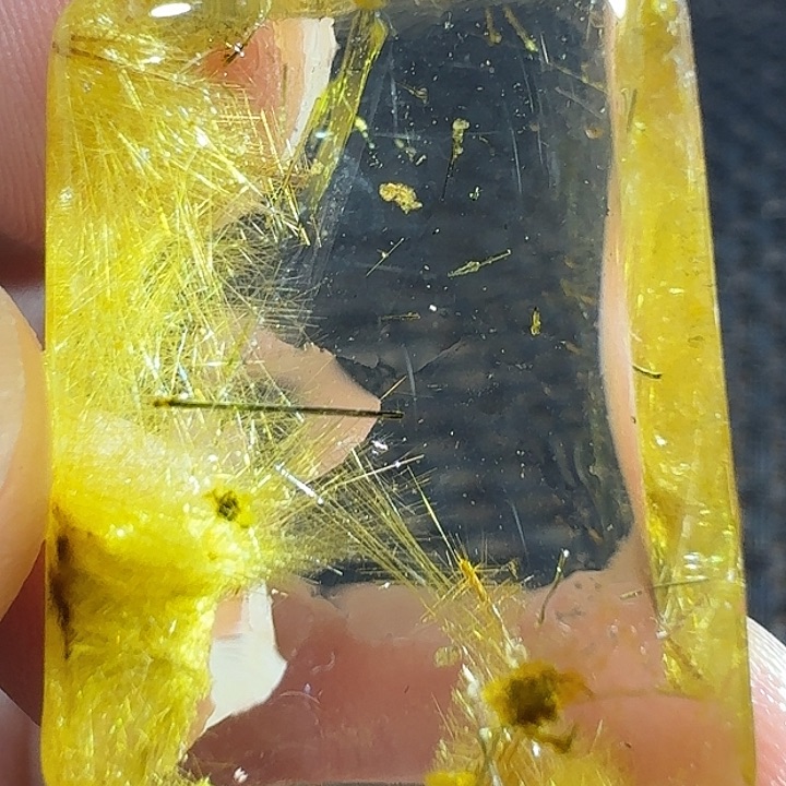 未镶嵌颈饰水晶苏****馆