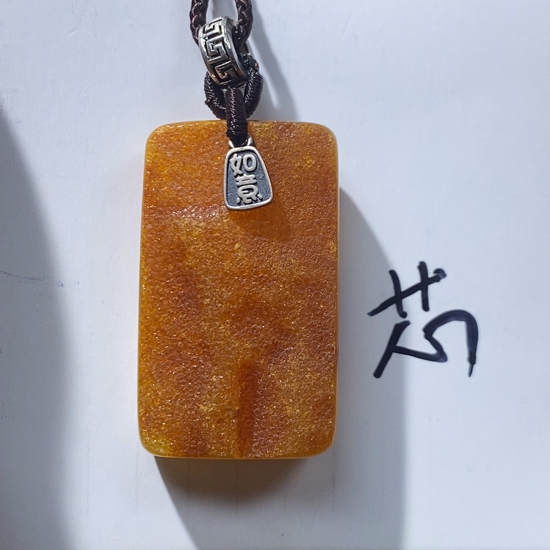 定制琥珀未镶嵌蜜蜡