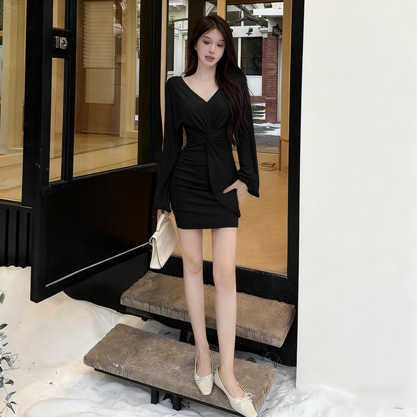 韩系ins女孩纯欲风秋季V领漂亮出片裙子秋冬款辣妹性感显瘦包臀裙