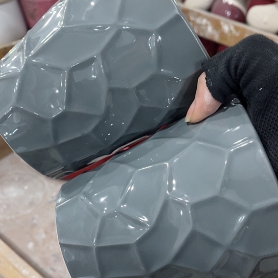 多年绿植陶瓷花盆9.9包邮，有孔