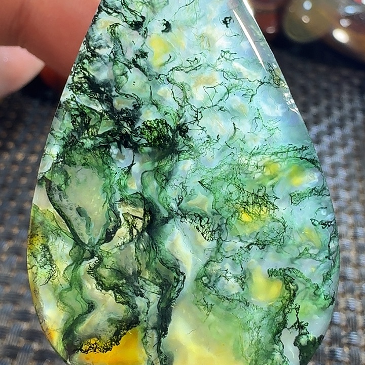狼***刚玛瑙/玉髓未镶嵌颈饰