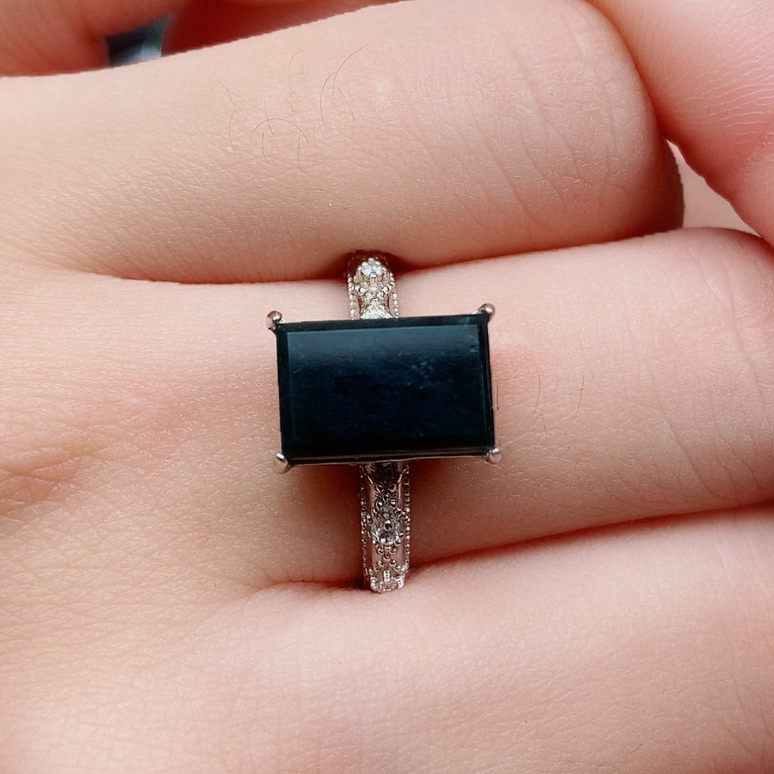 翡翠戒指银S925镶嵌戒指