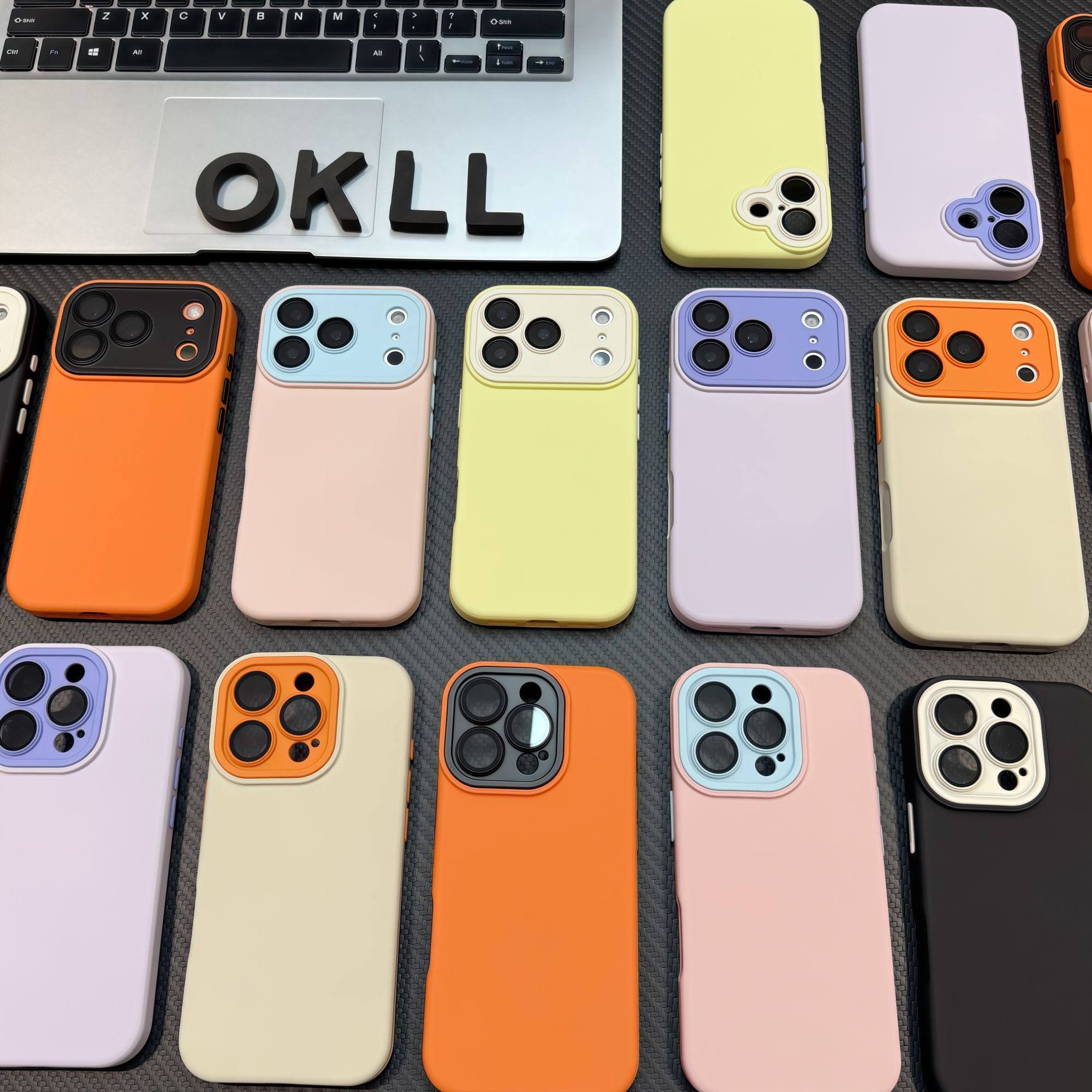 欧克里里秋冬肤感镜头拼色适用iPhone1617promax手机壳14苹果1513