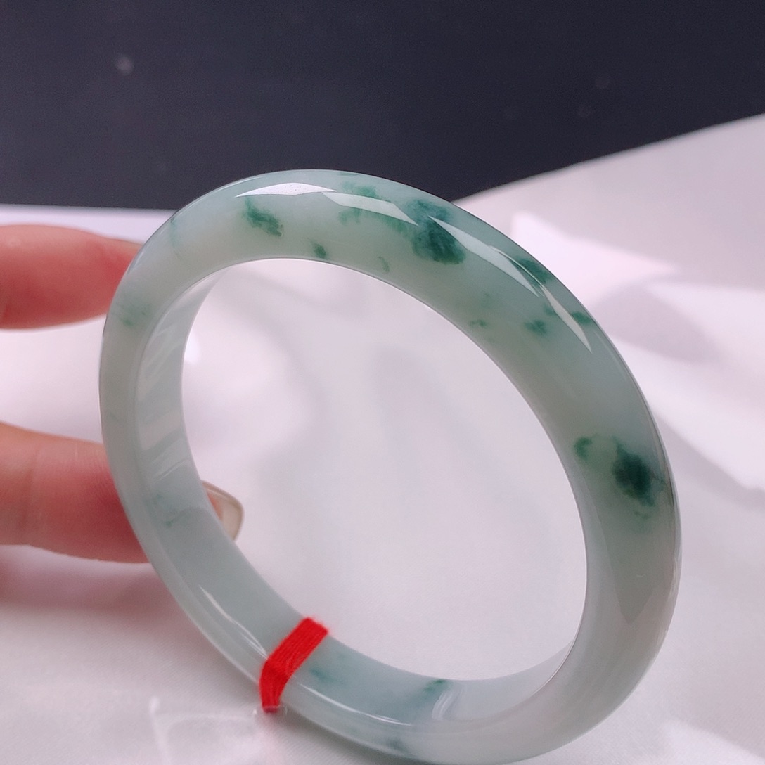 【闪购商品】未镶嵌手镯翡翠58