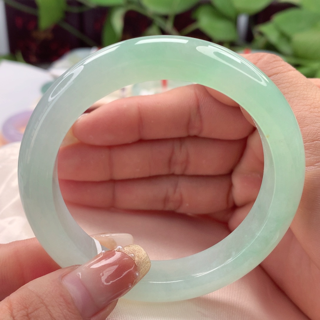 翡翠手镯未镶嵌55.7甜绿起胶双眼皮 小柒