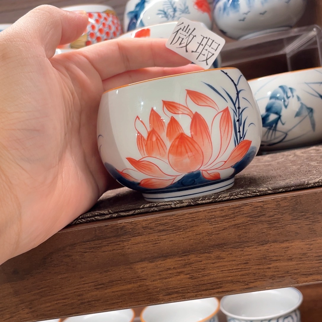 釉下手绘茶具微瑕