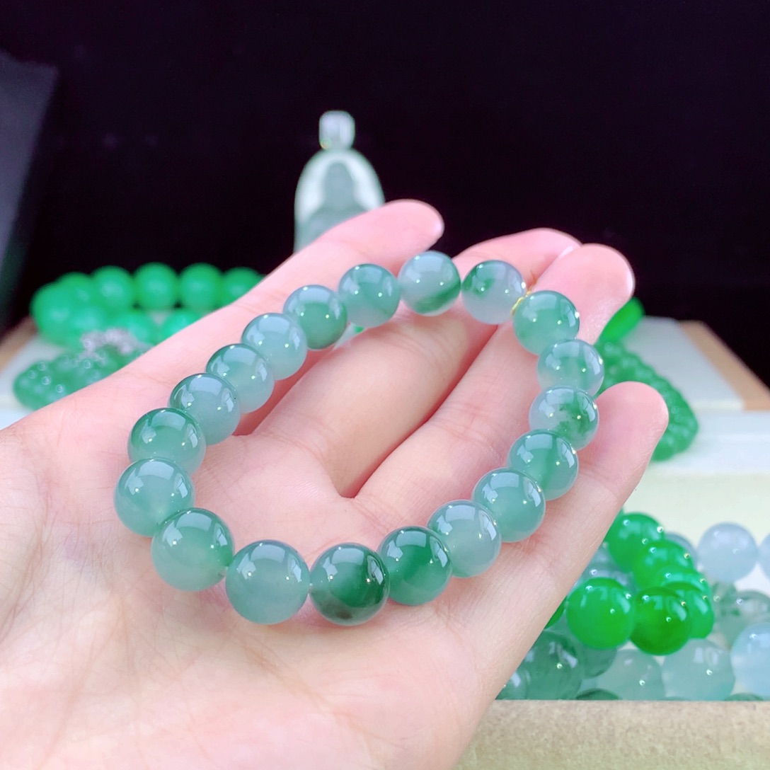 未镶嵌手串翡翠天然翡翠