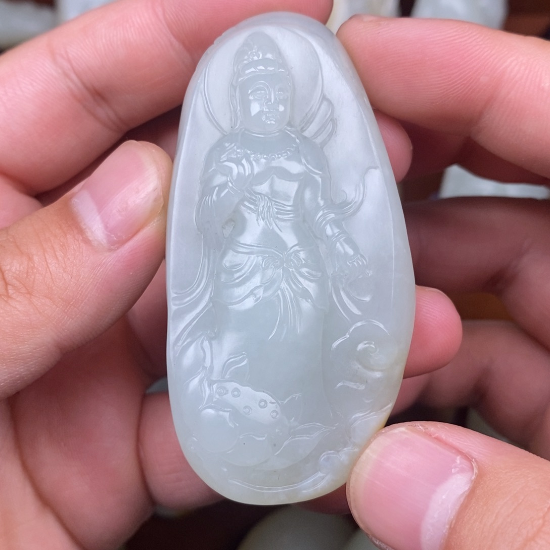 和田玉未镶嵌颈饰