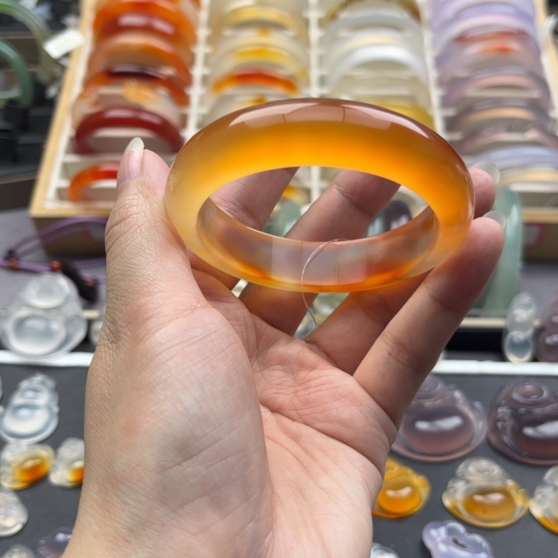 玛瑙/玉髓手镯未镶嵌?***忆56+