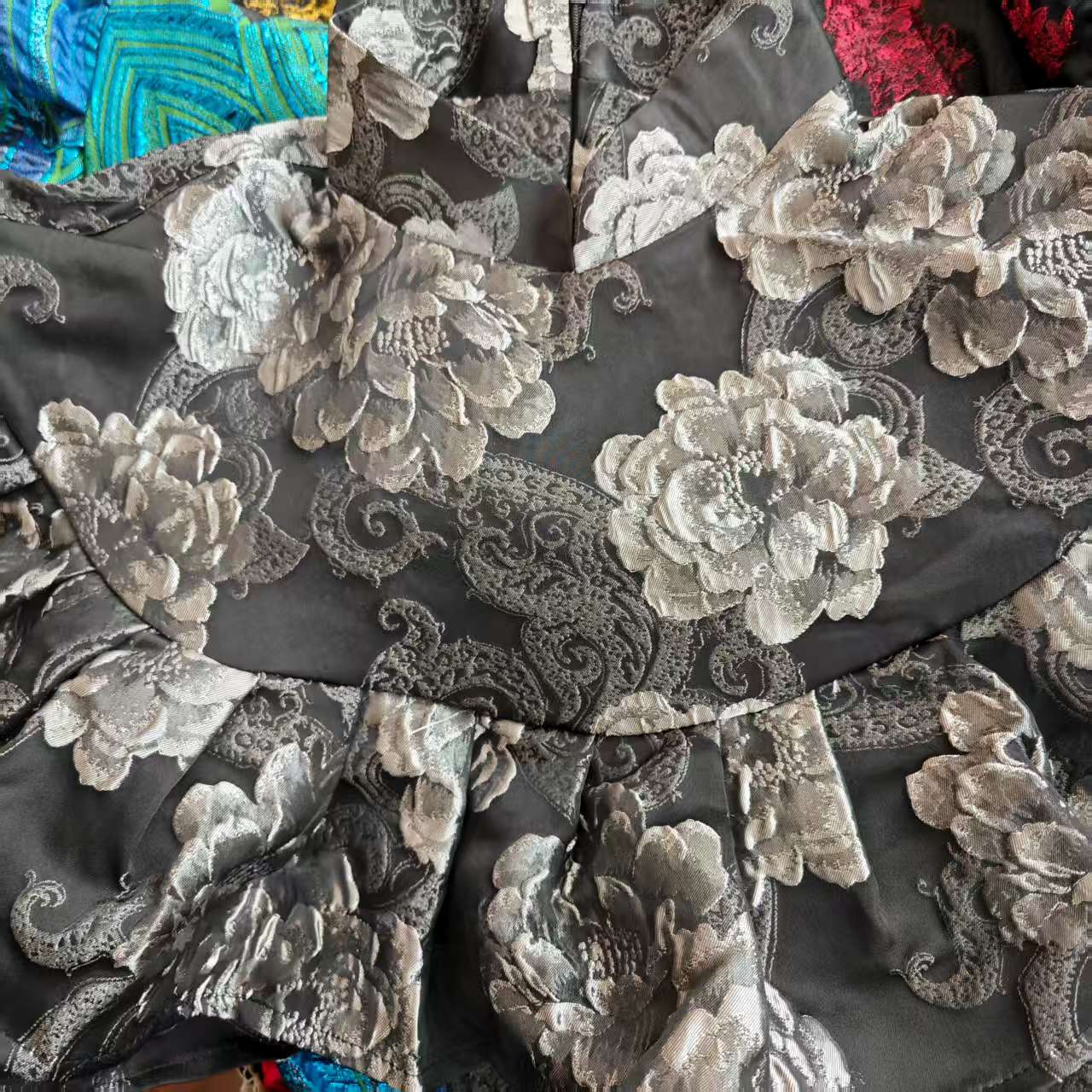 【燃星力 ICTP 俏姐姐】黑底灰祥云斗笠 舞台走秀