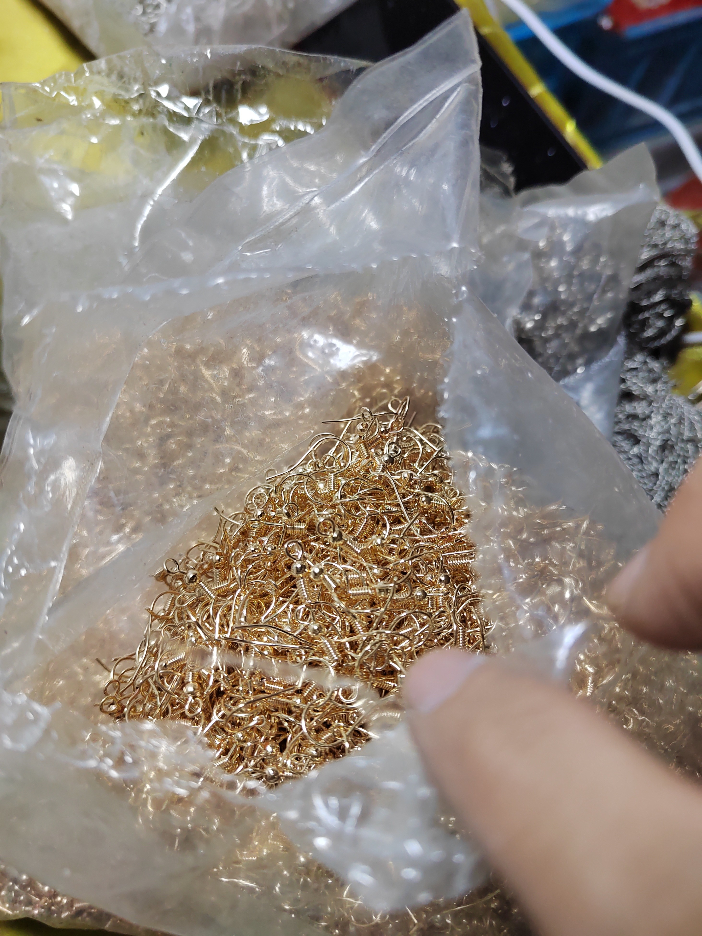 金红16654，880克，耳钩电镀很好铁的，手工diy配件，请看完讲解再拍