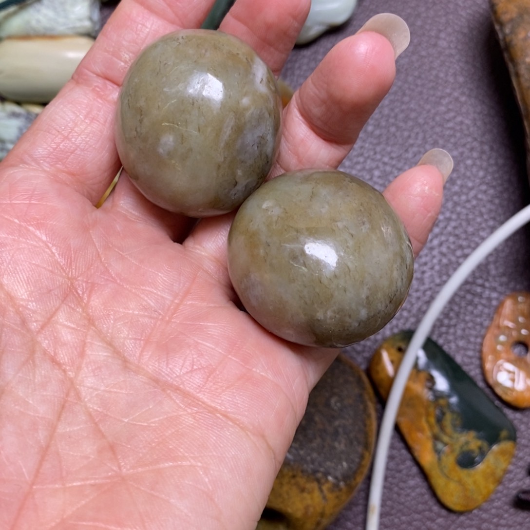 岫岩河磨玉（透闪石质玉）无未镶嵌海*