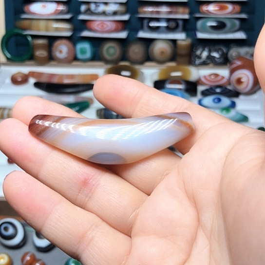 未镶嵌颈饰玛瑙/玉髓