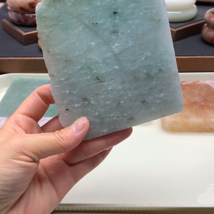 石英岩玉未镶嵌手镯