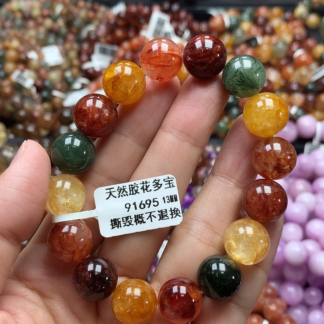 未镶嵌水晶手链，，，