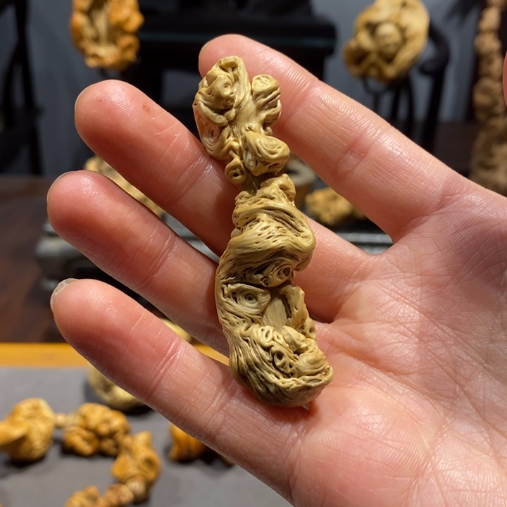 B***⁴六道木降龙木精品手把