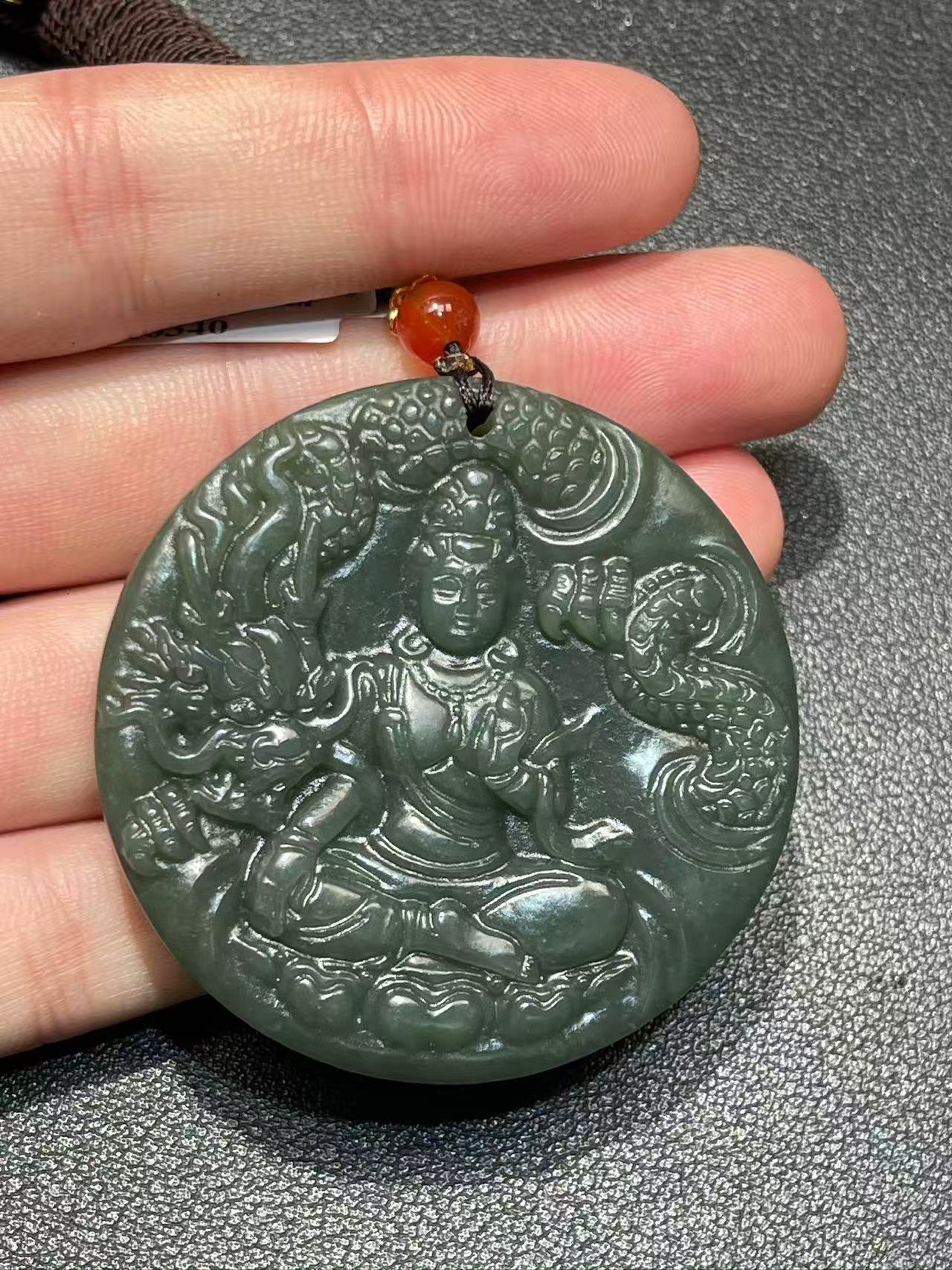 292998/和田玉  多样性发一件