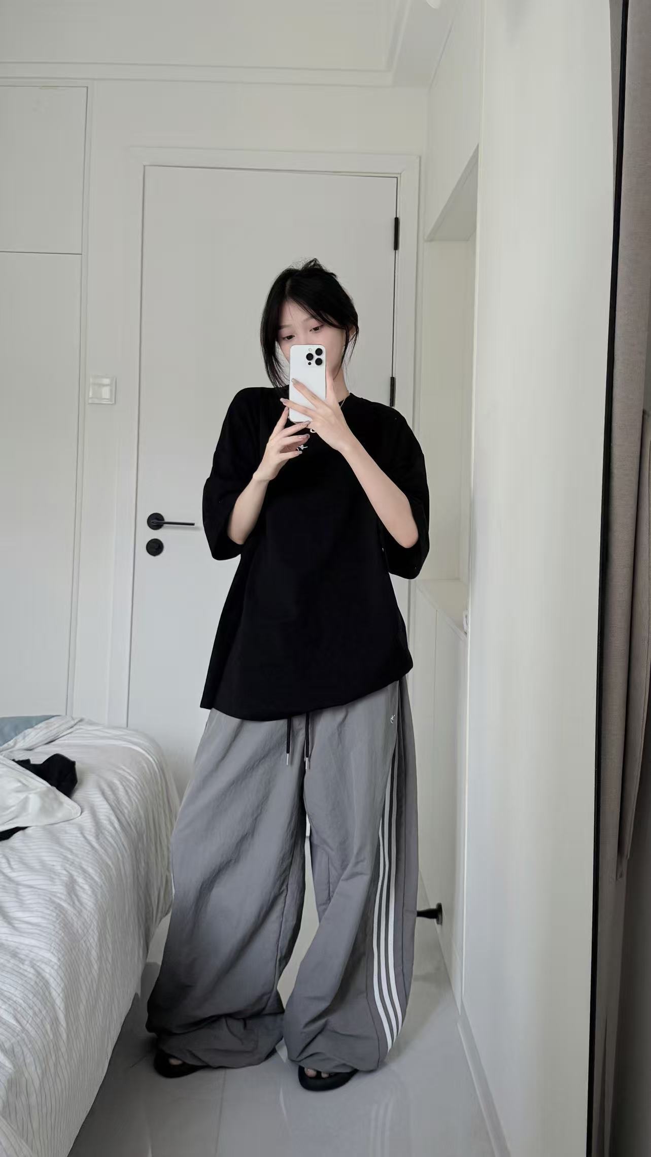 『小歪』韩式撞色三条杠夏季薄款速干百搭运动休闲长裤