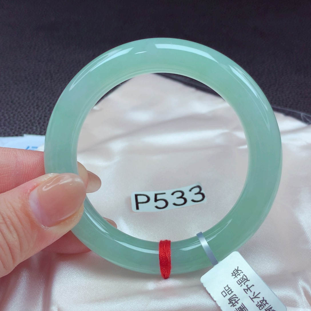 翡翠手镯未镶嵌手镯88