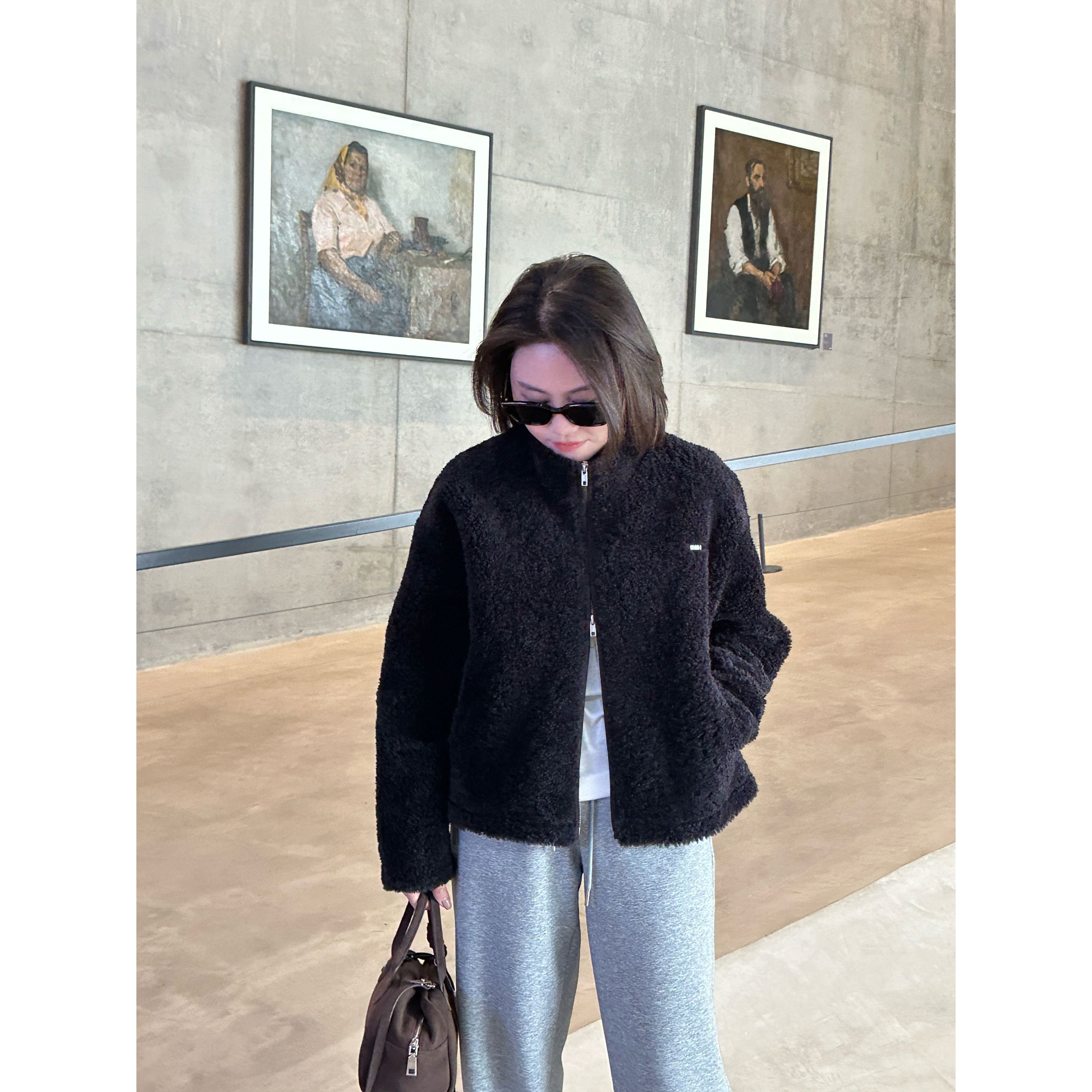 【汐汐女装店】小个子定制秋冬百搭气质款皮毛一体外套 XXA2511023