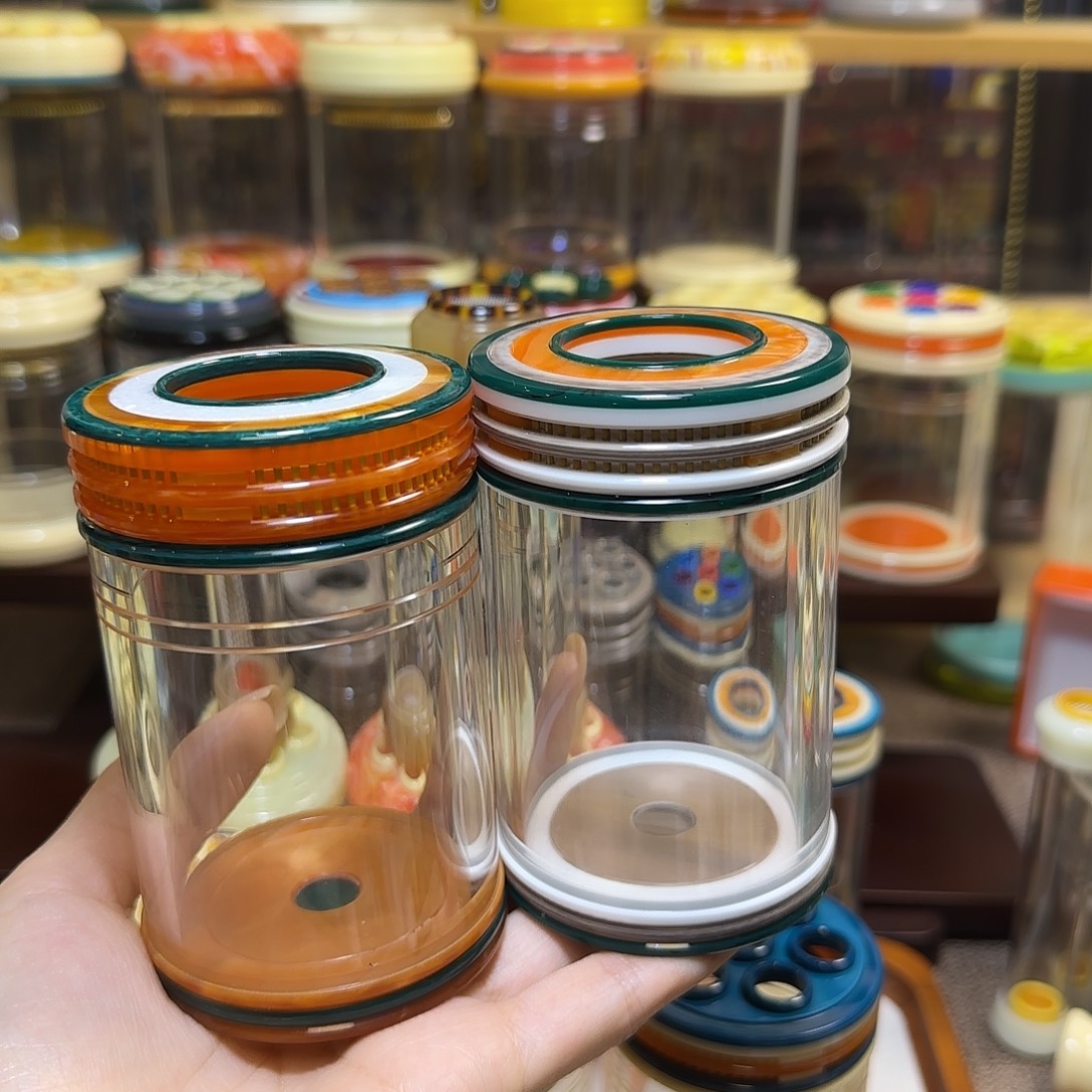 二***跃辽三彩一个，唐三彩一个