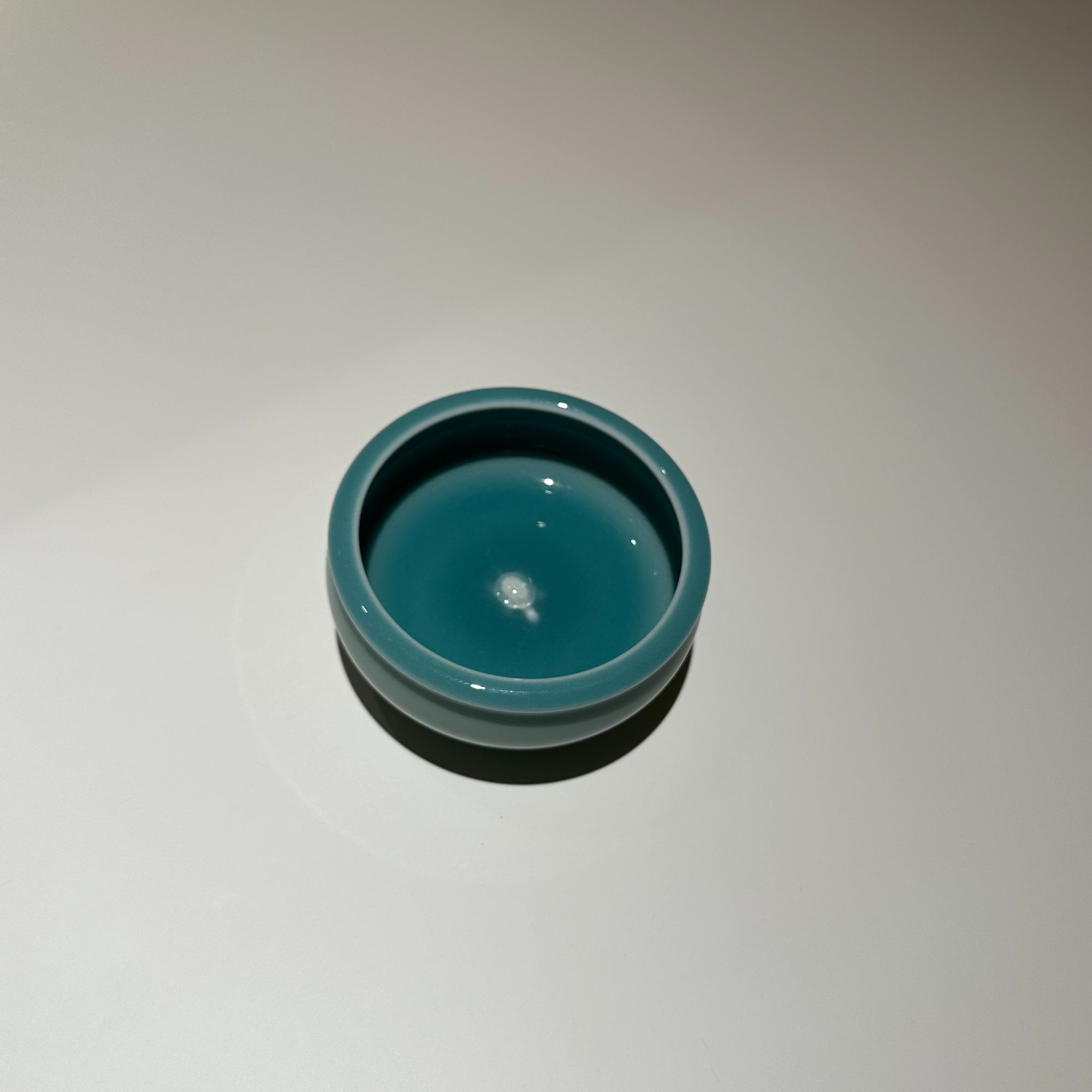龙泉青瓷粉青薄胎厚釉手工主人杯品茗杯