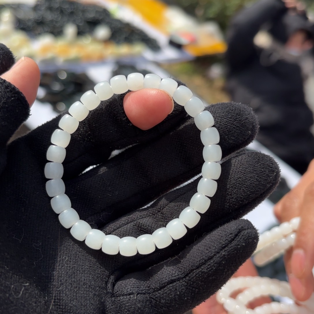 和田玉手链未镶嵌