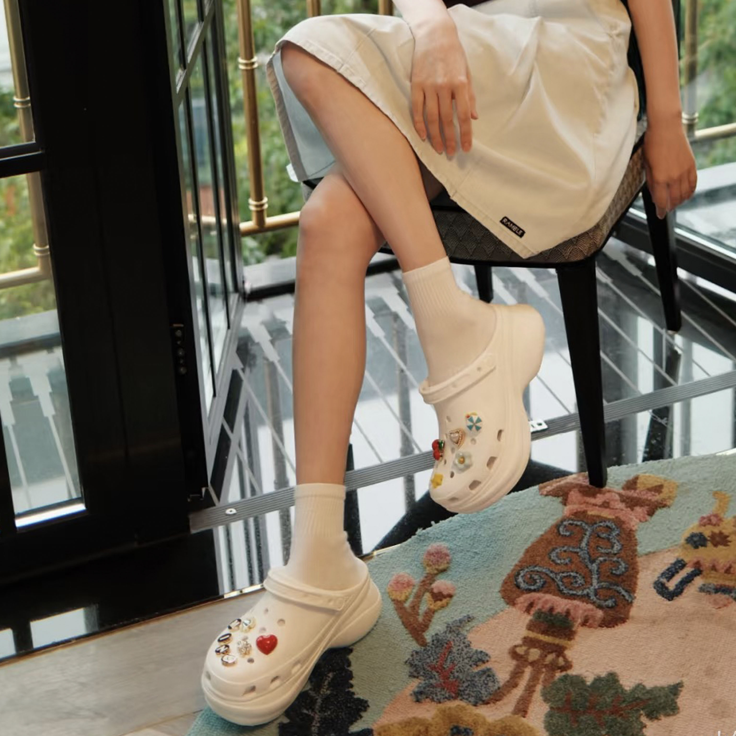 【无人直播现货】云朵洞洞鞋