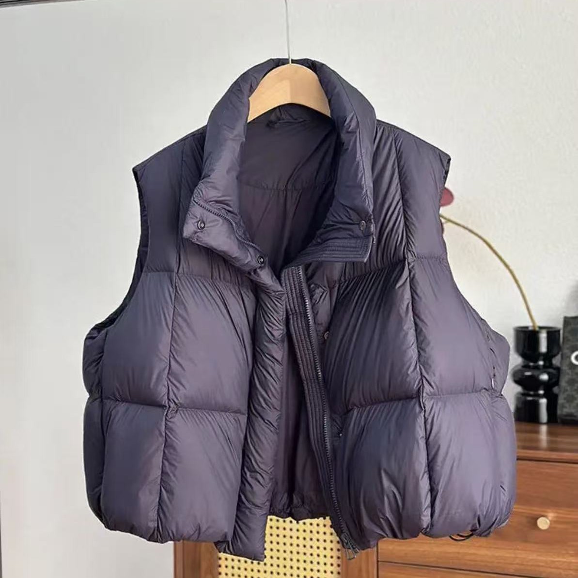 欧货高端马甲背心女外穿2025新款保暖宽松泡芙马夹坎肩外套