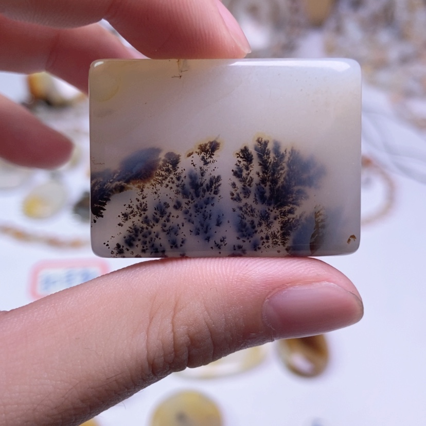 【闪购商品】玛瑙/玉髓颈饰未镶嵌