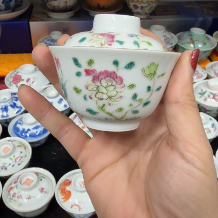 問***烧景德镇陶瓷杯子盖碗