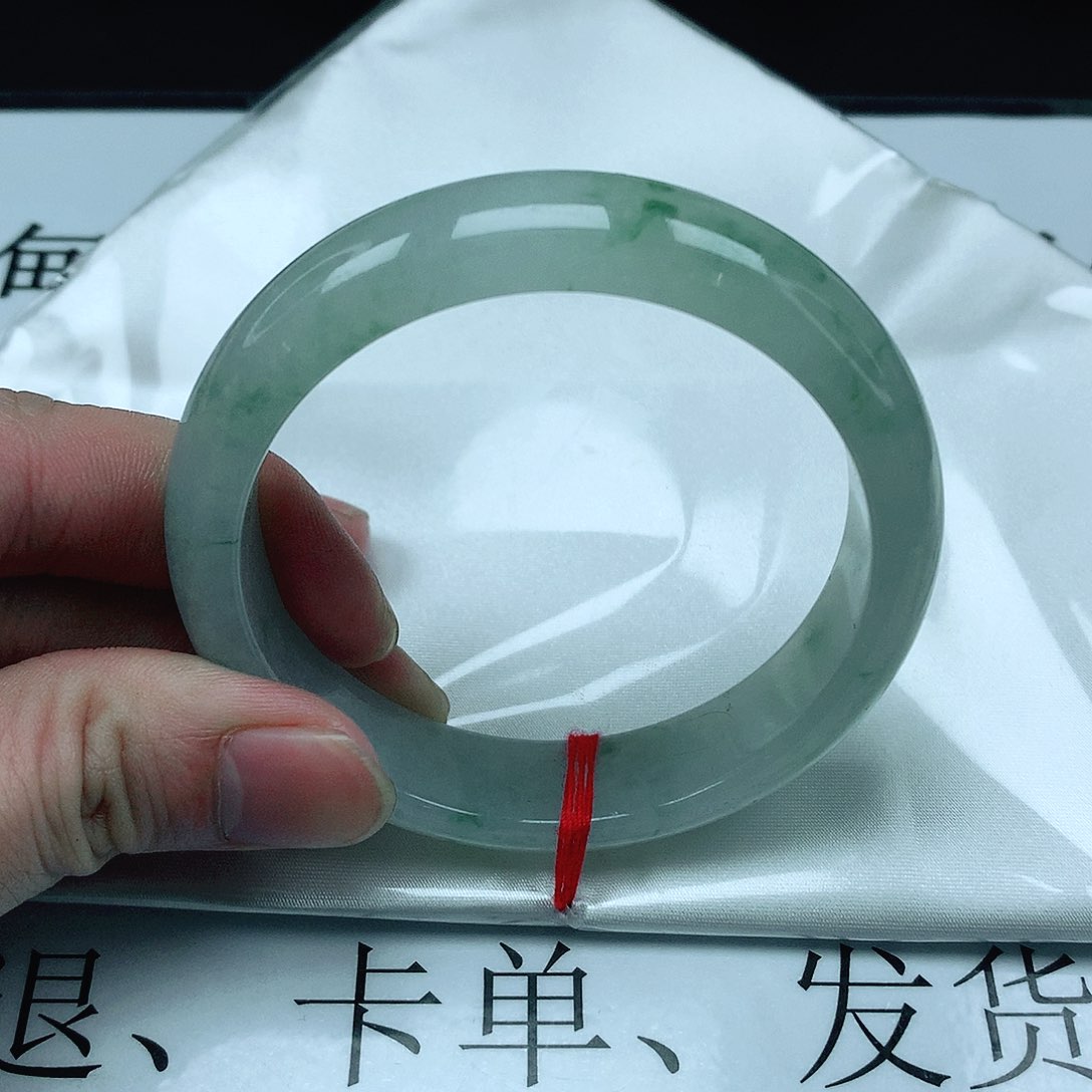 翡翠手镯未镶嵌圈58