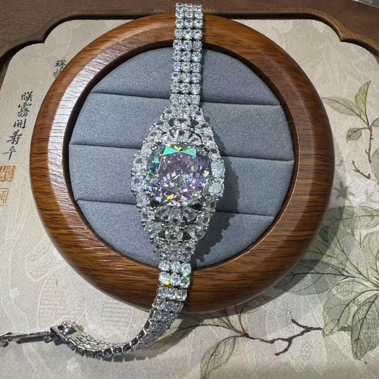 非金属珐琅手链 白色 设计款手表带手链 K91