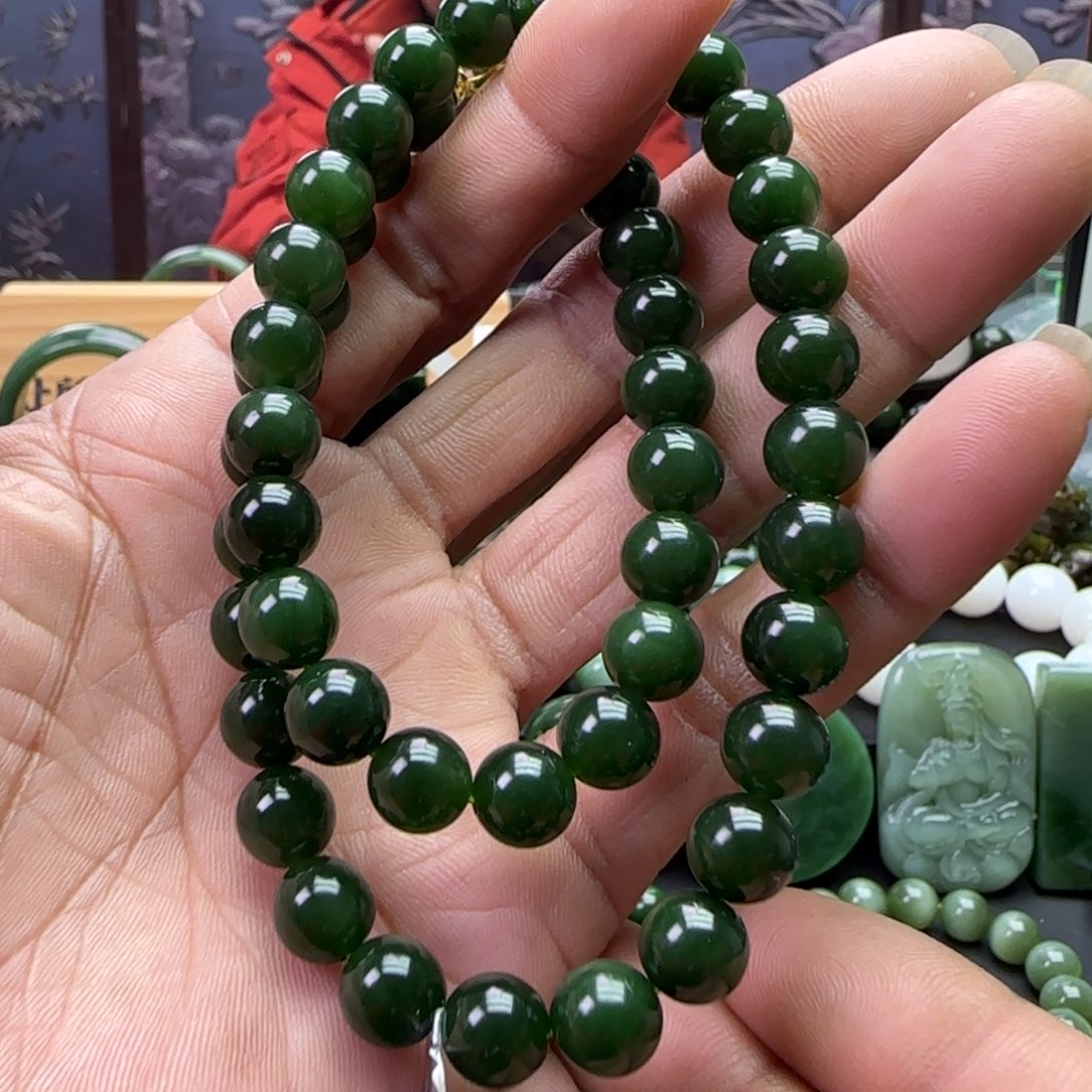 和田玉未镶嵌珠宝奇石